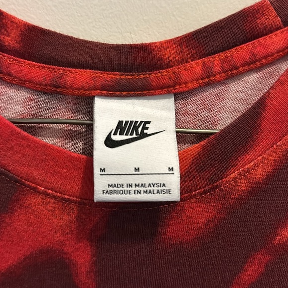 Nike basketball t-shirt - Picture 2 of 6